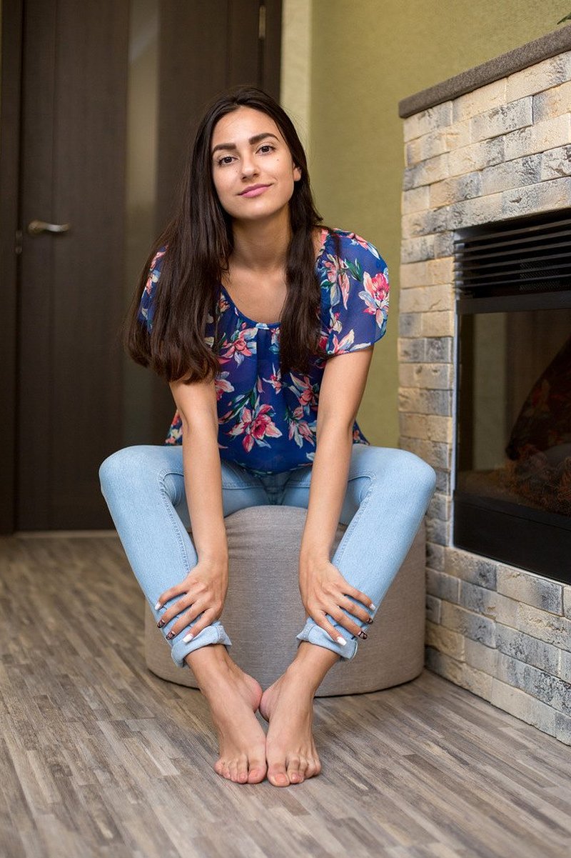 Василиса, 23 года, 2 размер груди